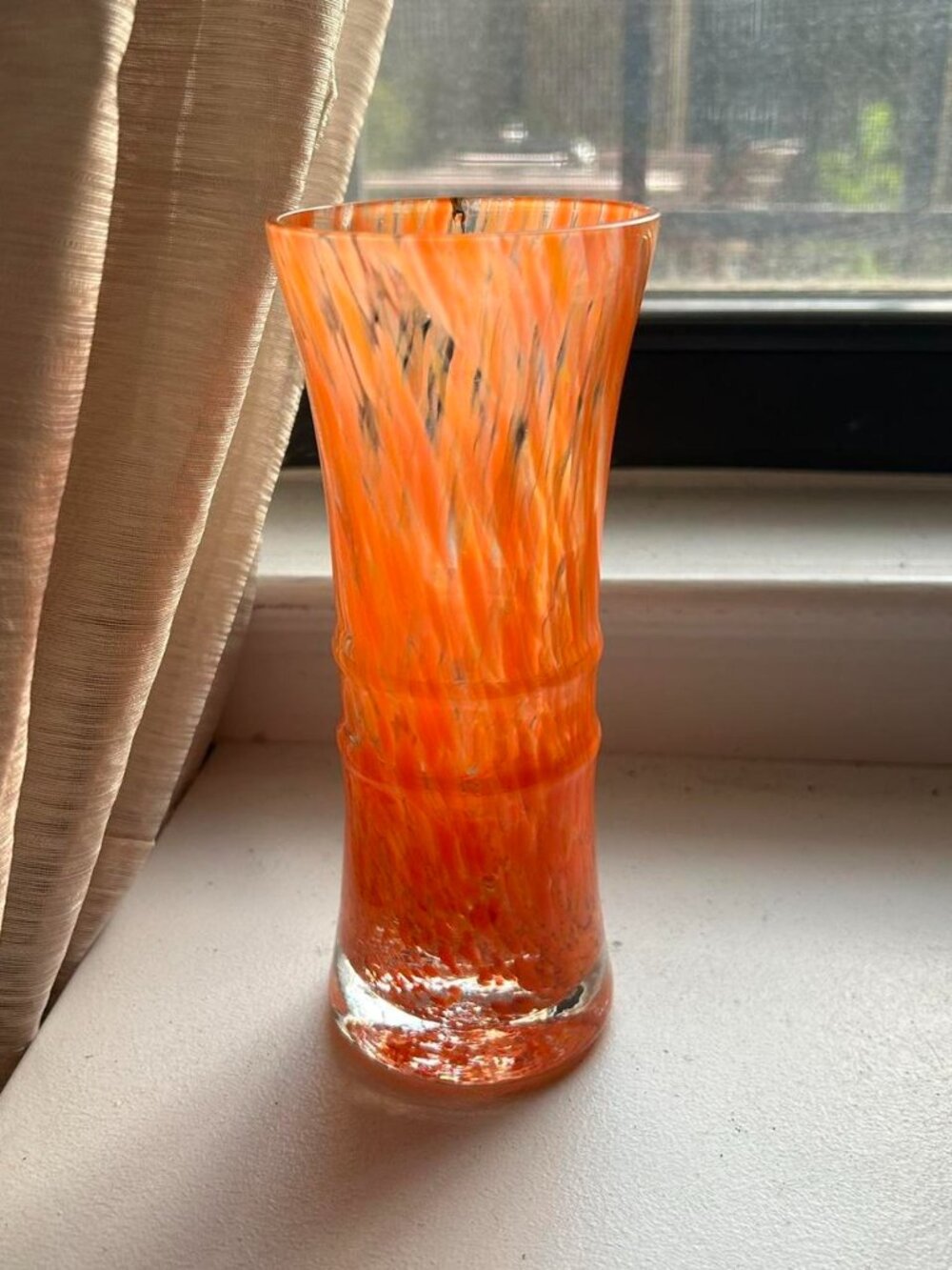 Vintage Medium Sized Orange Blown Class Vase - Picture 3 of 4